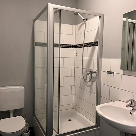 Hotel Bett4-you Pinneberg - 3*