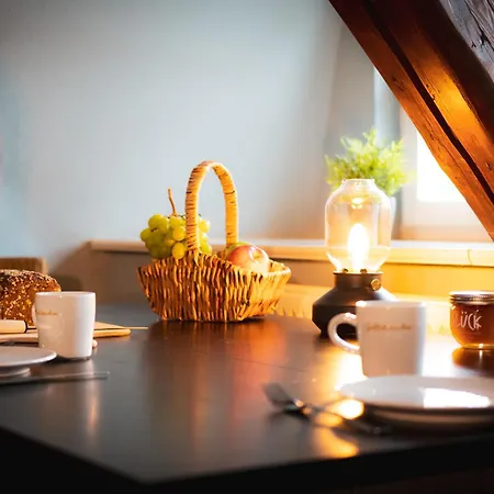 Bett4-you Pinneberg - 3*