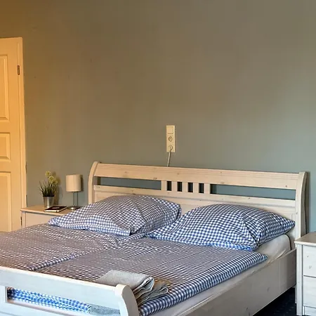 Bett4-you Pinneberg - 3*