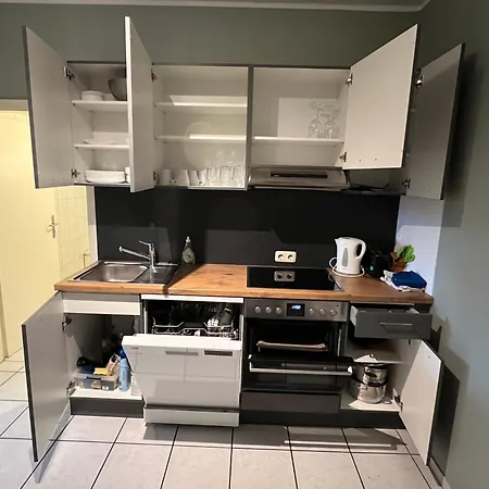 Hotel Bett4-you Pinneberg - 3*