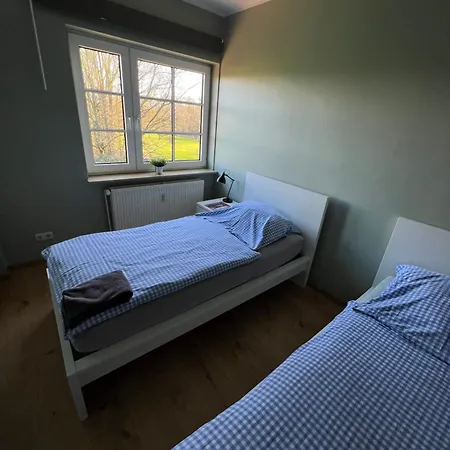 Bett4-you Pinneberg - 3*