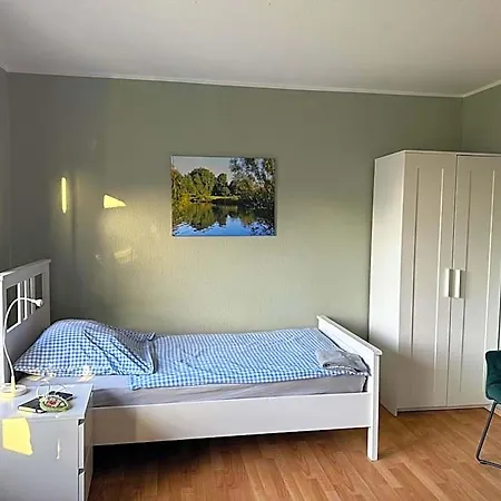 Hotel Bett4-you Pinneberg - 3*